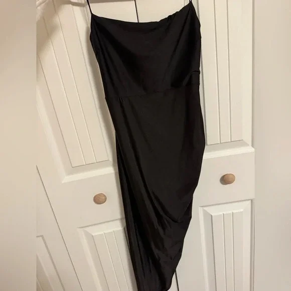 Windsor Dresses | Windsor Short Black Slit Dress | Color: Black | Size: L | Pm-37116480's Closet